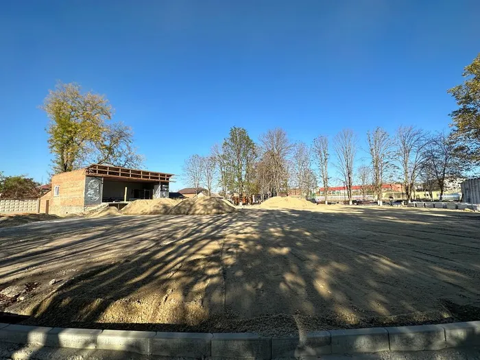 image-17-11-23-03-11-2