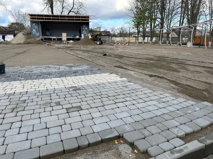 image-17-11-23-03-11-6