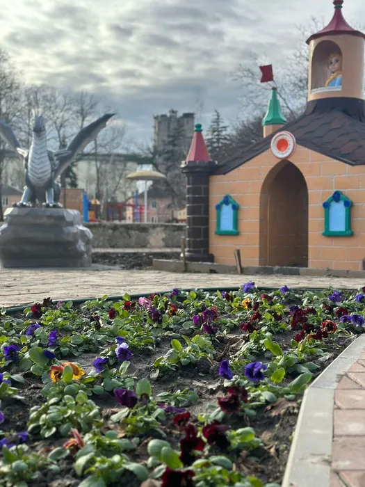 3d74e3f0-d298-4abf-b2e9-df41f2569de7