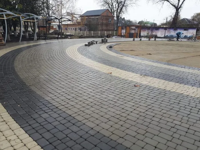 image-22-11-23-01-45 (1)