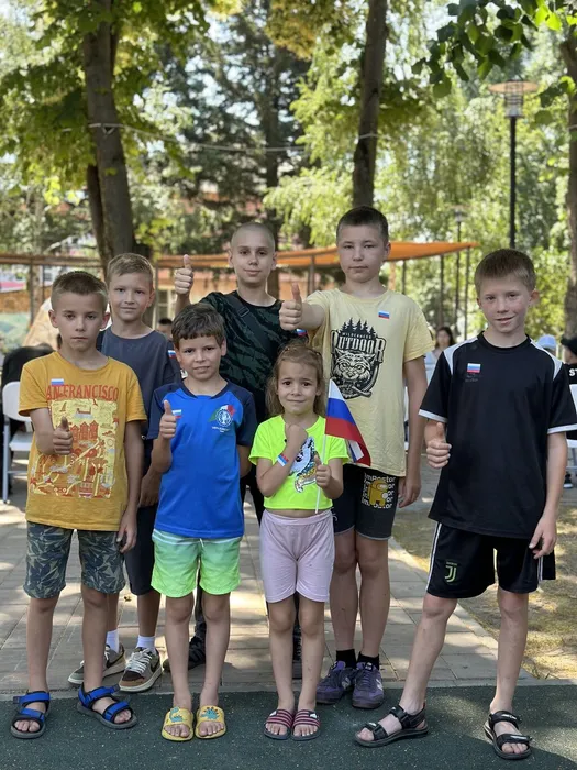 image-12-06-24-12-05-4